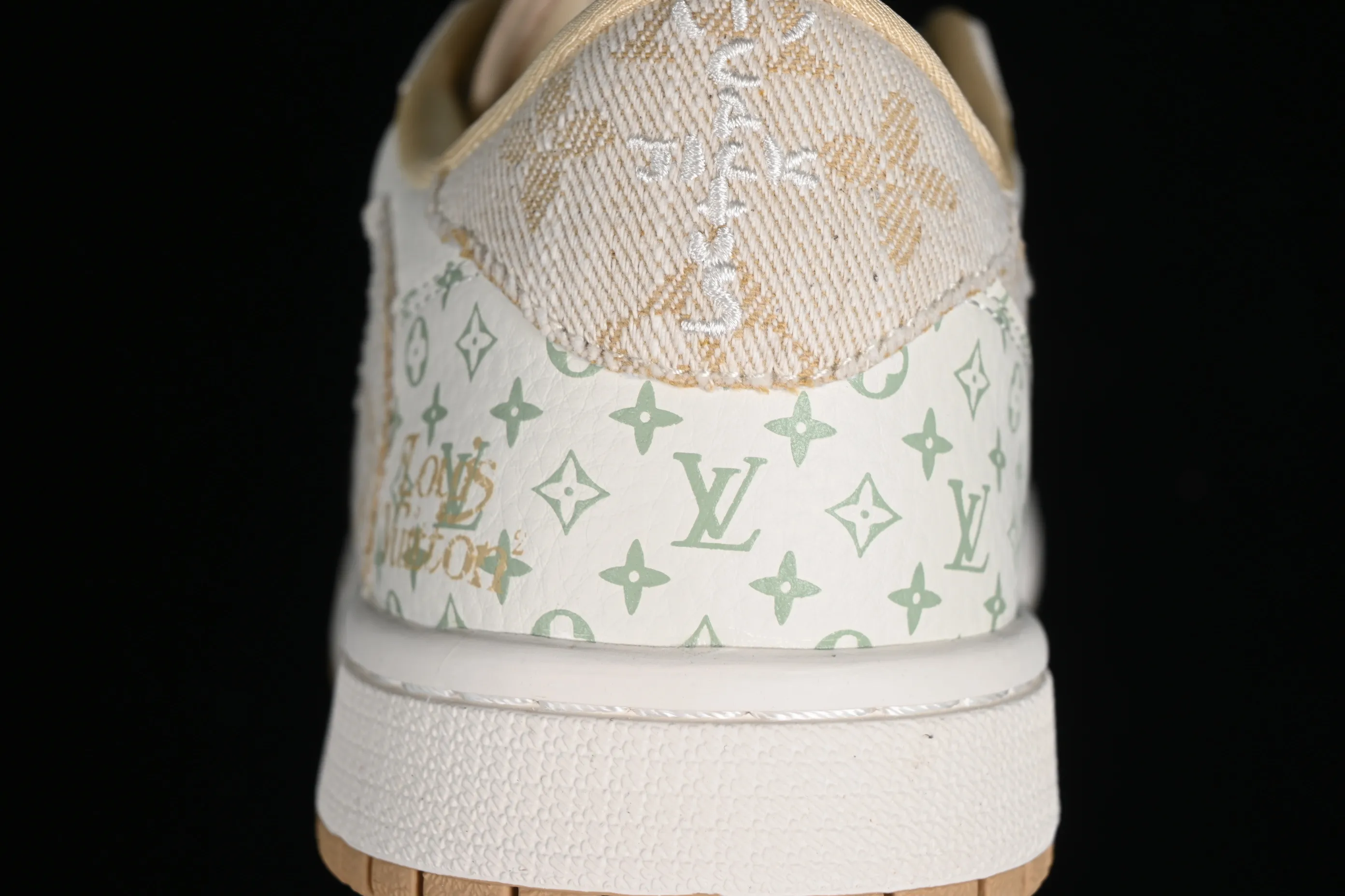 All categories Air Jordan Jordan series basketball shoes Air Jordan 1 Low Travis Scott x Fragment Design x Jordan Air Jordan 1 Low OG SP AJ1 Joe 1LV joint light coffee denim print low-top cultural casual sneakers SJ2068-006